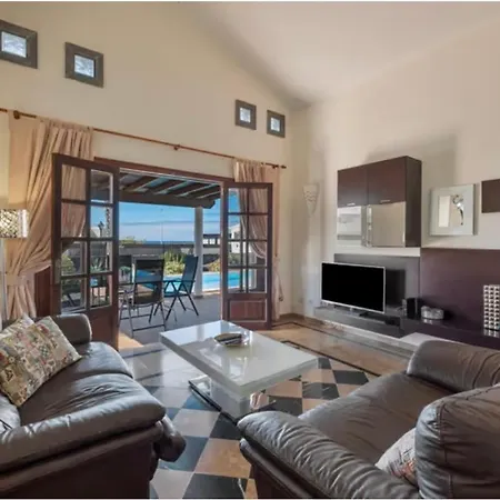 Tania - Independiente Con Piscina Privada וילה *